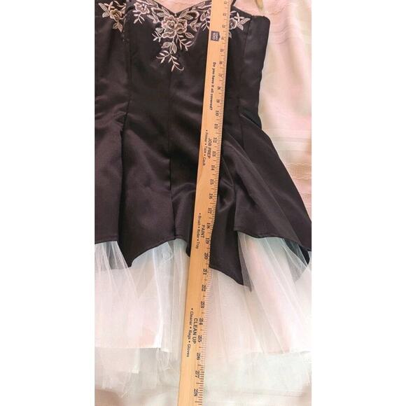 Masquerade Black/White Strapless Dress Size 5/6 Party Prom Evening Tulle Ruffles - Picture 5 of 10